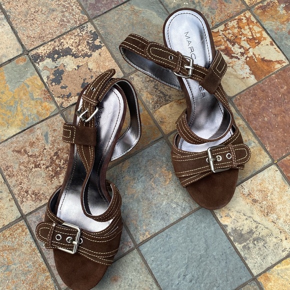 Marc Fisher brown sued heels, Sz 8 worn only a few times. - Picture 3 of 11